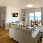 Malagadevacaciones - La Carihuela Palace Apartment Torremolinos